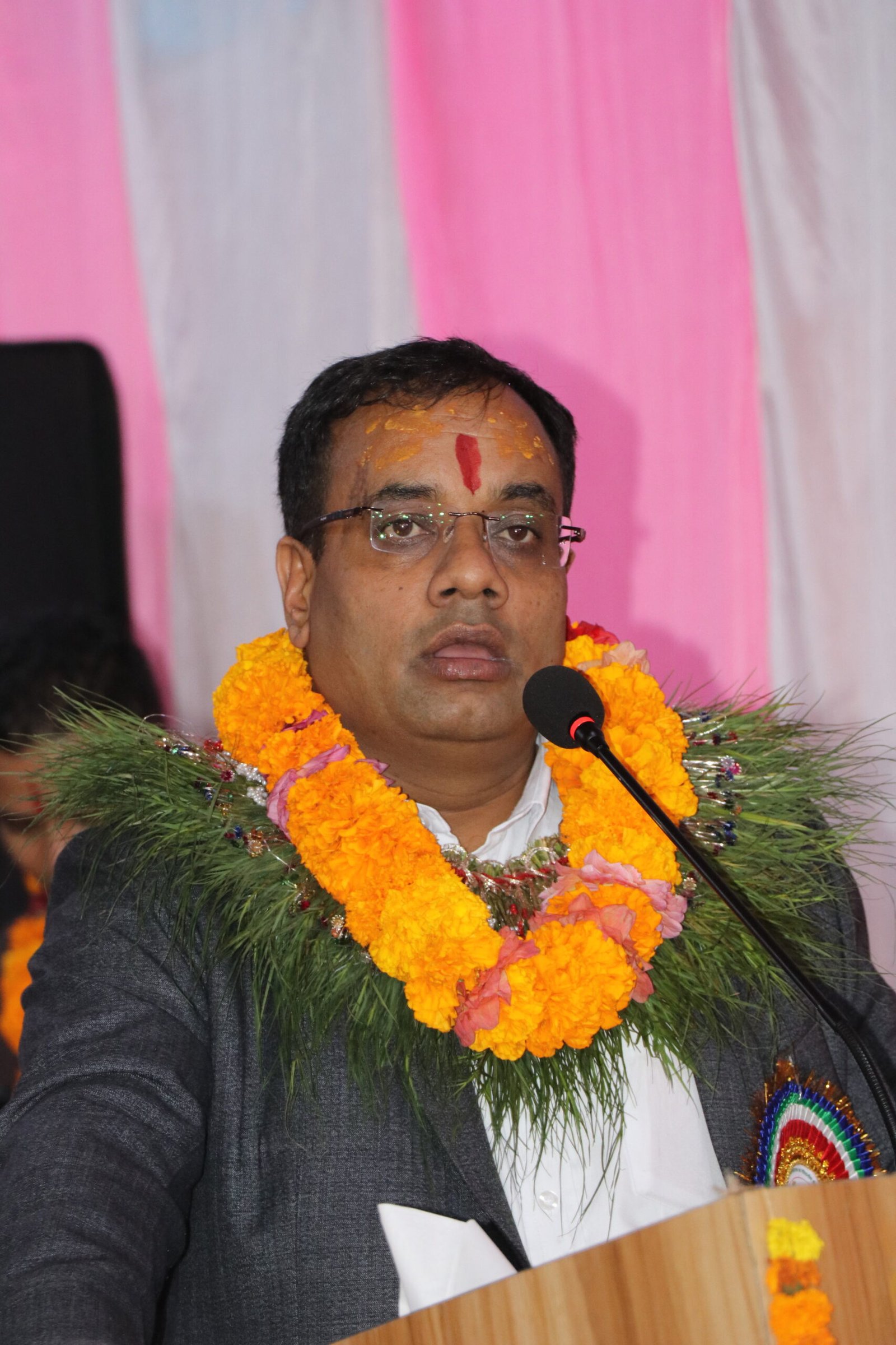 आश्रम निर्माणको कार्यमा सरकारको पूर्ण साथ रहने छः मन्त्रि लम्साल